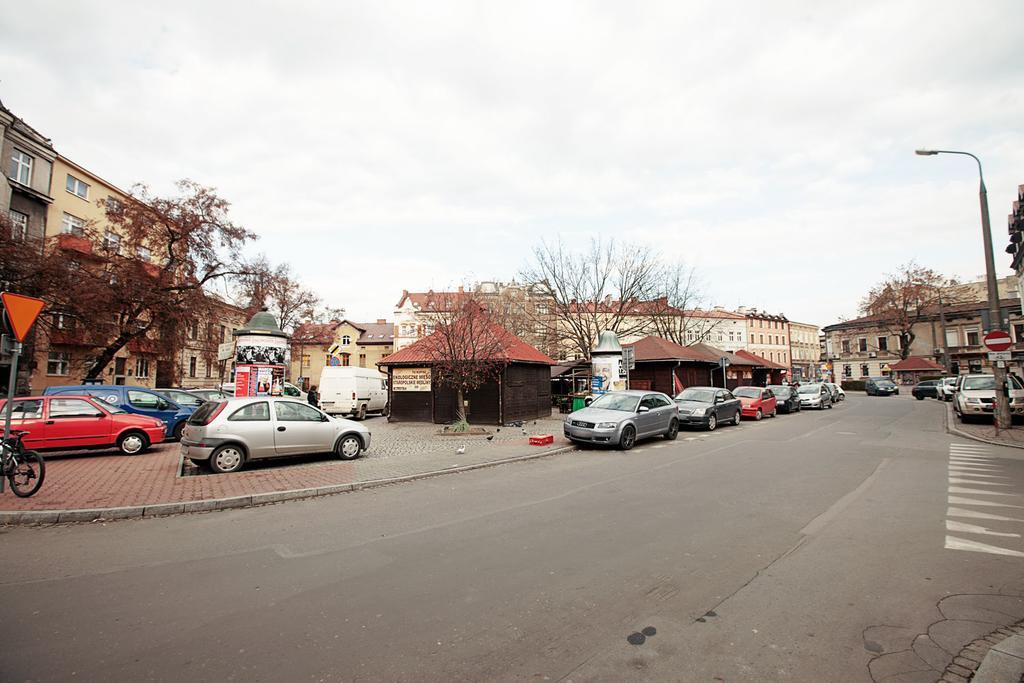 Comfy Debnicki Square Apartment Kraków Zewnętrze zdjęcie